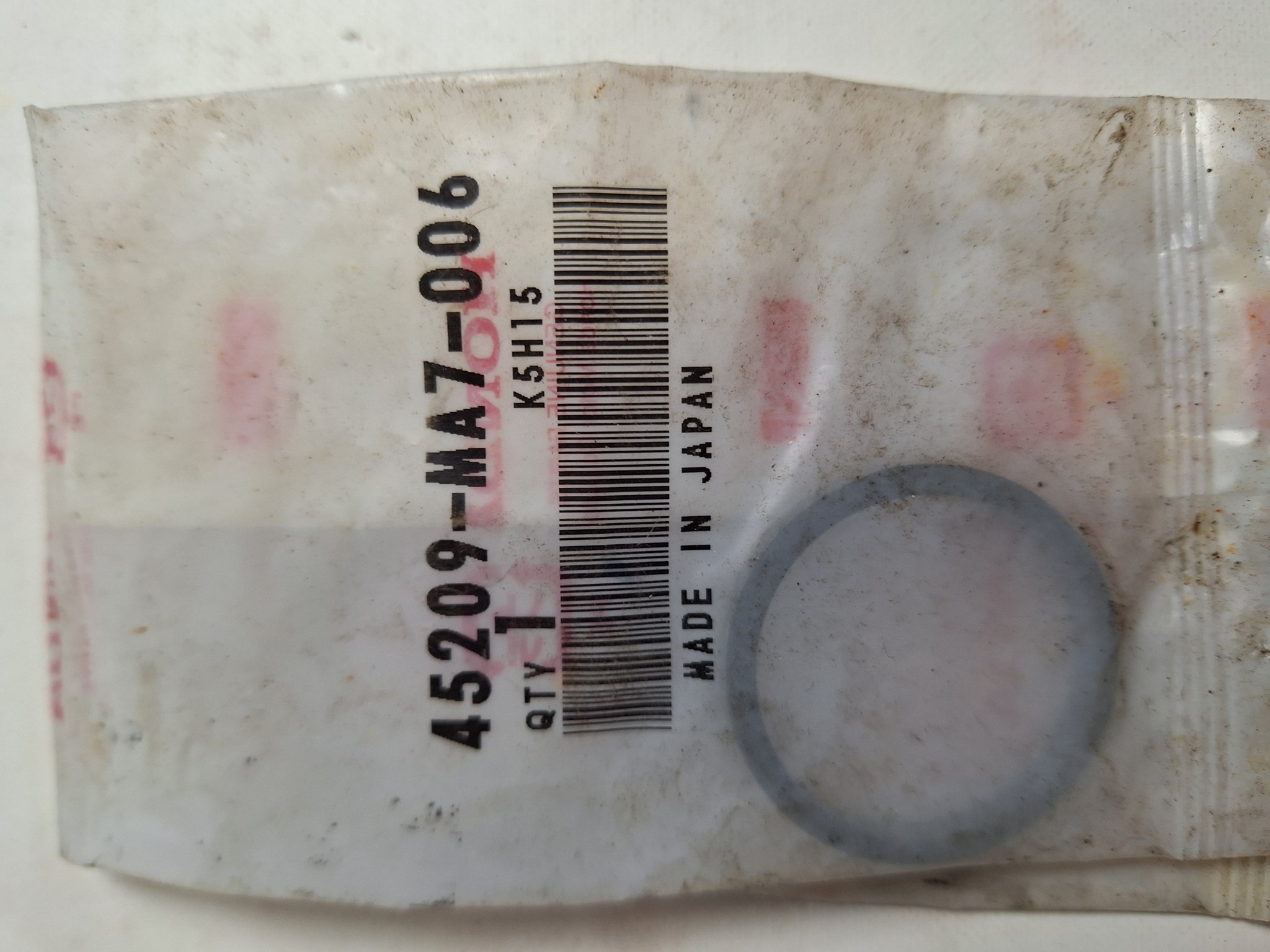 Picture of DICHTRING  45209-MA7-006 CBX 550 F